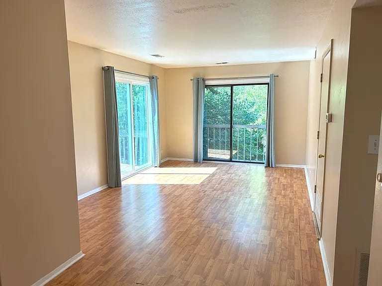 1964 Kenilworth Circle F