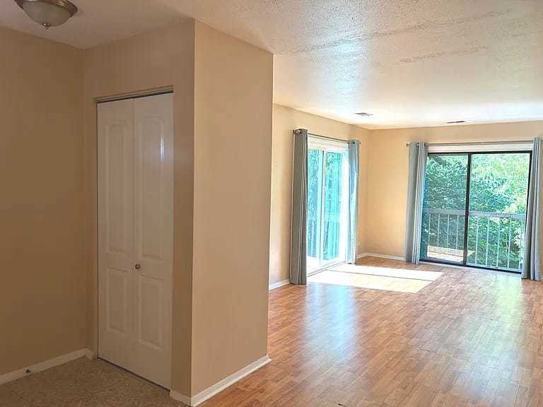 1964 Kenilworth Circle F
