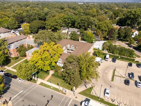 Tiny photo for 2135 Central Street #3W, Evanston, IL 60201 (MLS # 12477681)