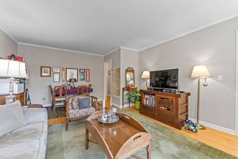 Tiny photo for 2135 Central Street #3W, Evanston, IL 60201 (MLS # 12477681)