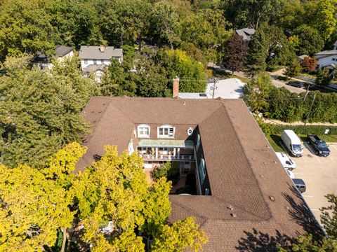 Tiny photo for 2135 Central Street #3W, Evanston, IL 60201 (MLS # 12477681)