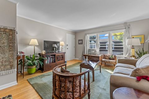 Tiny photo for 2135 Central Street #3W, Evanston, IL 60201 (MLS # 12477681)