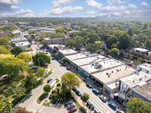 Tiny photo for 2135 Central Street #3W, Evanston, IL 60201 (MLS # 12477681)