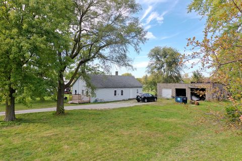 Tiny photo for 2944 Lincoln Highway, Chicago Heights, IL 60411 (MLS # 12500402)