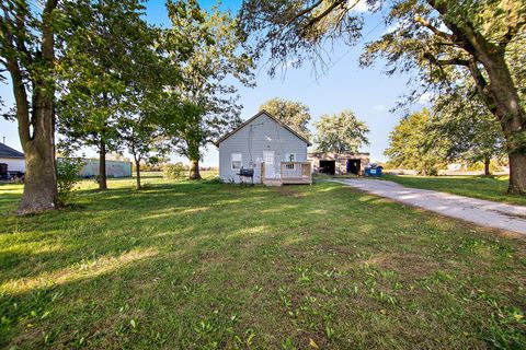 Tiny photo for 2944 Lincoln Highway, Chicago Heights, IL 60411 (MLS # 12500402)