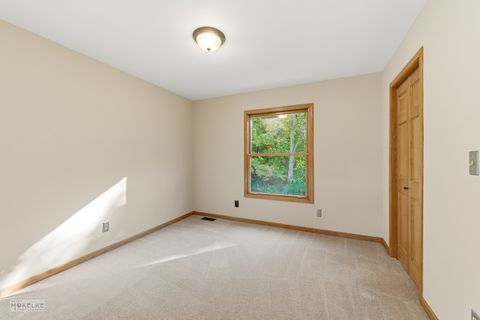 Tiny photo for 97 Crooked Creek Drive, Yorkville, IL 60560 (MLS # 12492296)