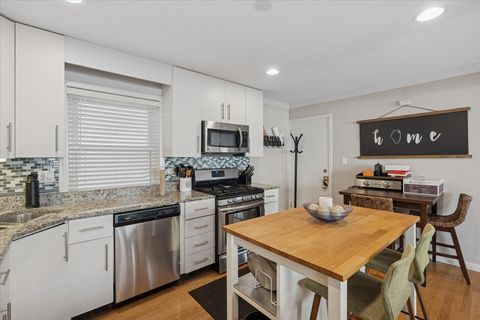 Tiny photo for 8646 W Berwyn Avenue #1N, Chicago, IL 60656 (MLS # 12491339)