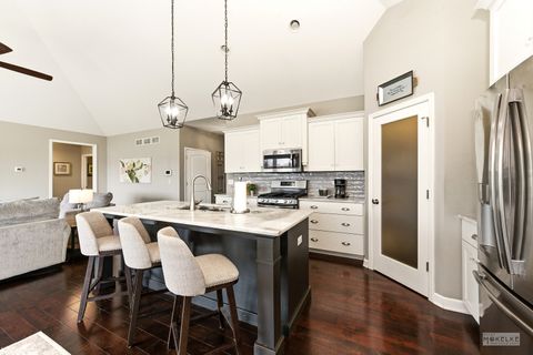 Tiny photo for 26918 Summergrove Drive, Plainfield, IL 60585 (MLS # 12589387)