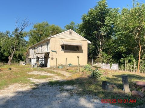 Photo of 13604 S Monticello Avenue, Robbins, IL 60472 (MLS # 12477903) Photo of 13604 S Monticello Avenue, Robbins, IL 60472 (MLS # 12477903)