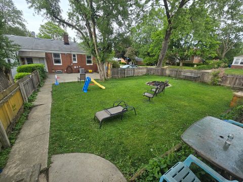 Tiny photo for 1640 N Prairie Avenue, Crest Hill, IL 60403 (MLS # 12639408)