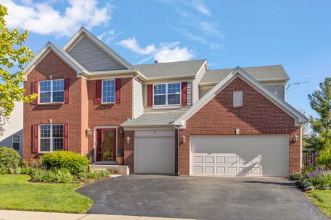 Photo of 3 E Ellington Court, South Elgin, IL 60177 (MLS # 12645873)