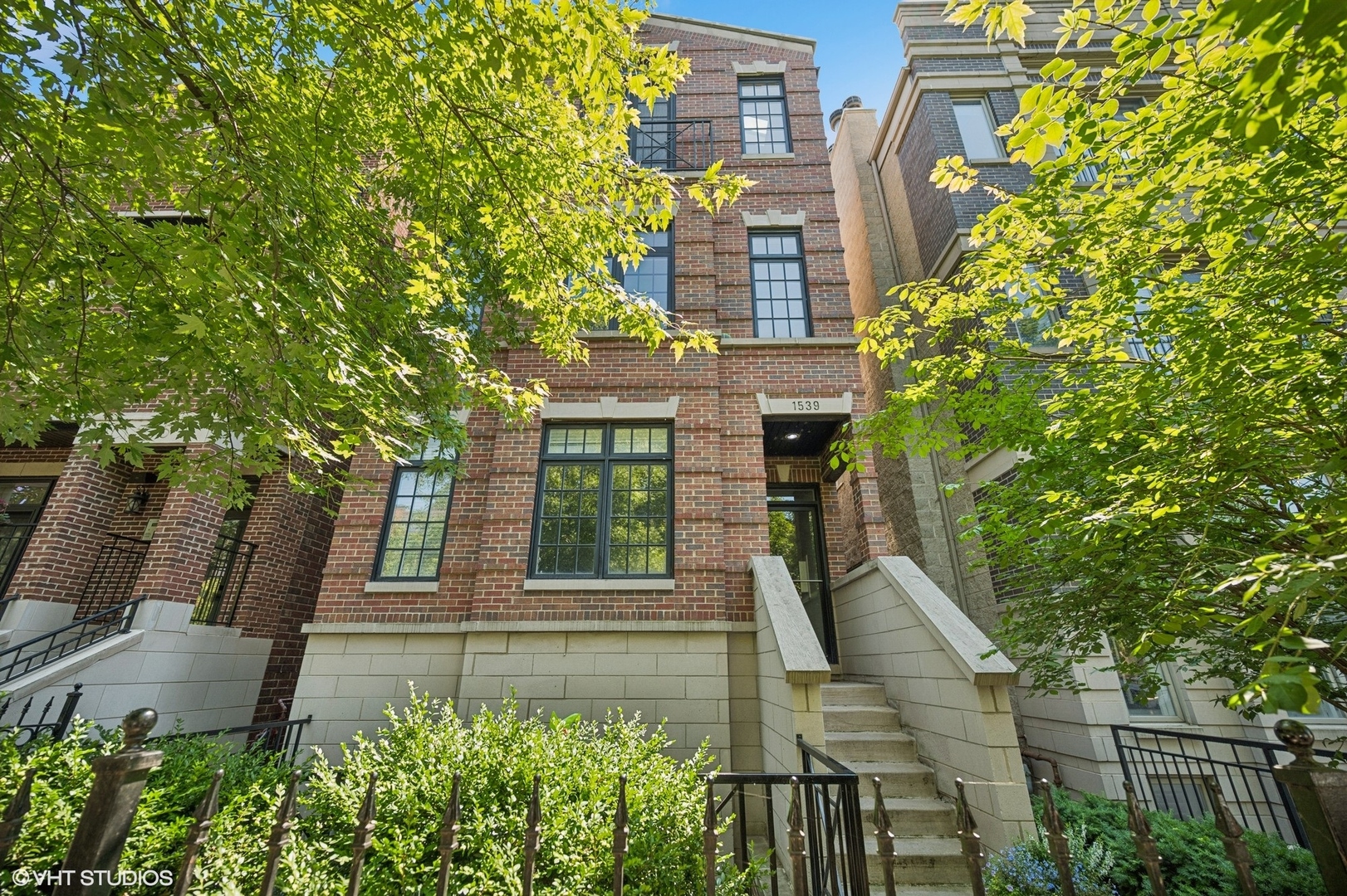 1539 W Montana Street 3