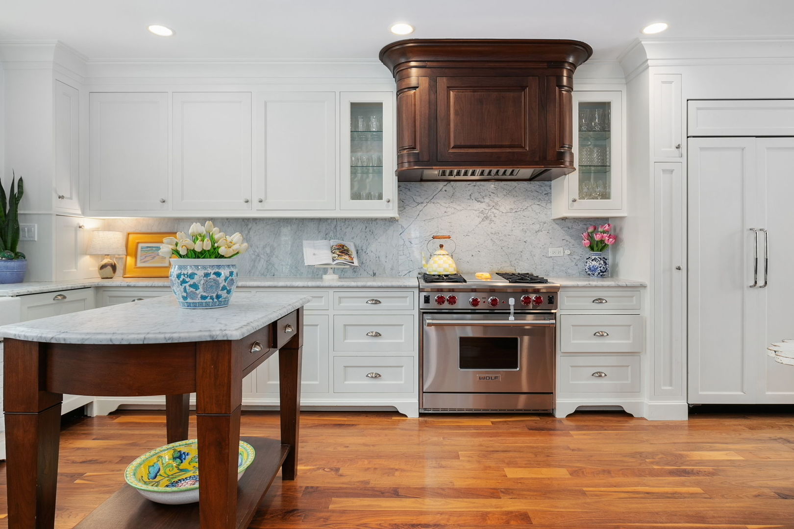 Chicago, Illinois 60614, United States, 4 Bedrooms Bedrooms, ,3 BathroomsBathrooms,Residential,Active,230721