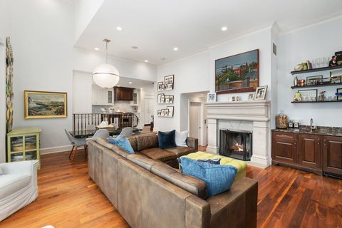 Tiny photo for 2312 N Geneva Terrace, Chicago, IL 60614 (MLS # 12494602)