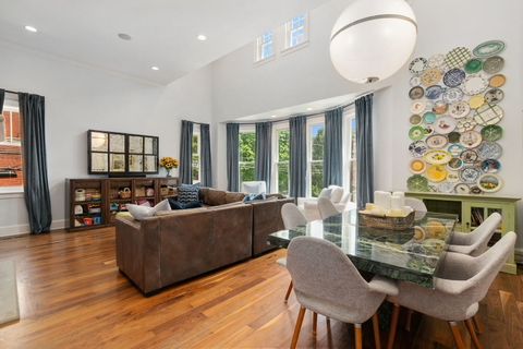 Tiny photo for 2312 N Geneva Terrace, Chicago, IL 60614 (MLS # 12494602)