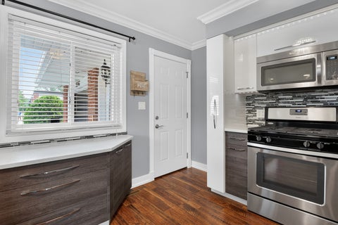 Tiny photo for 576 Dara James Road, Des Plaines, IL 60016 (MLS # 12714075)