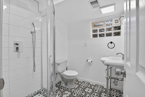 Tiny photo for 576 Dara James Road, Des Plaines, IL 60016 (MLS # 12714075)