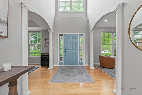 Tiny photo for 1679 N Stanwich Road, Vernon Hills, IL 60061 (MLS # 12669964)