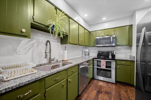 Tiny photo for 190 S Wood Dale Road #710, Wood Dale, IL 60191 (MLS # 12742767)