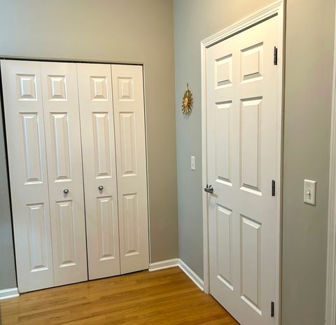 Tiny photo for 106 S Ridgeland Avenue #412, Oak Park, IL 60302 (MLS # 12568339)