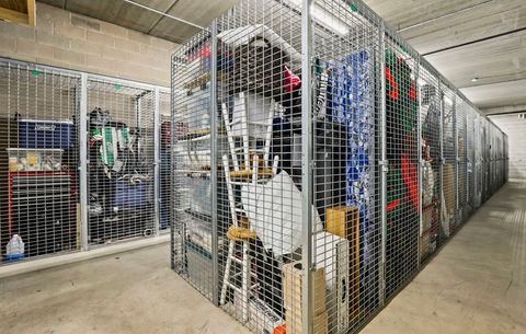 Tiny photo for 106 S Ridgeland Avenue #412, Oak Park, IL 60302 (MLS # 12568339)