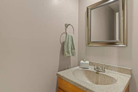 Tiny photo for 3602 Cedarwood Court, Bettendorf, IA 52722 (MLS # 12706861)