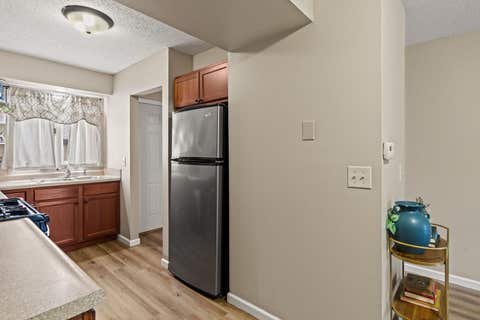 Tiny photo for 3602 Cedarwood Court, Bettendorf, IA 52722 (MLS # 12706861)