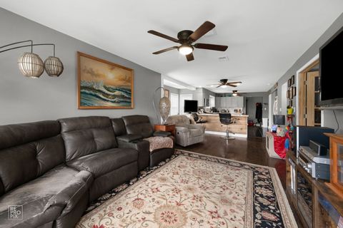 Tiny photo for 3706 Ruby Street, Schiller Park, IL 60176 (MLS # 12297129)