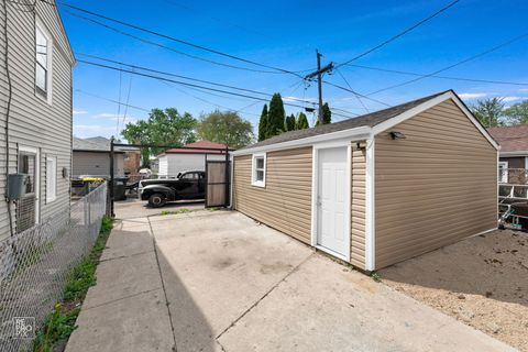 Tiny photo for 3706 Ruby Street, Schiller Park, IL 60176 (MLS # 12297129)