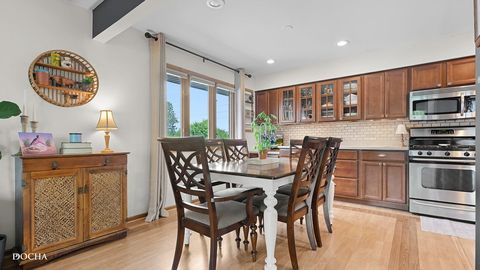 Tiny photo for 16149 Eagle Ridge Drive, Tinley Park, IL 60477 (MLS # 12651230)