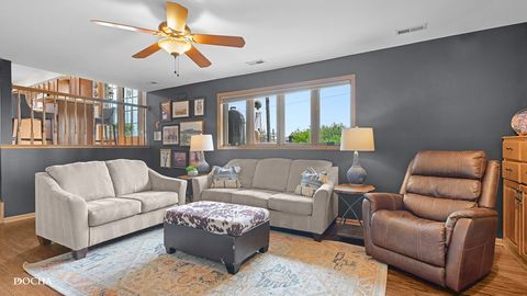 Tiny photo for 16149 Eagle Ridge Drive, Tinley Park, IL 60477 (MLS # 12651230)