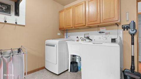 Tiny photo for 16149 Eagle Ridge Drive, Tinley Park, IL 60477 (MLS # 12651230)