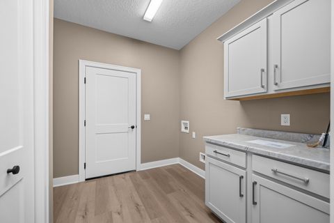 Tiny photo for 1266 33RD Avenue Circle, Silvis, IL 61282 (MLS # QC4267065)