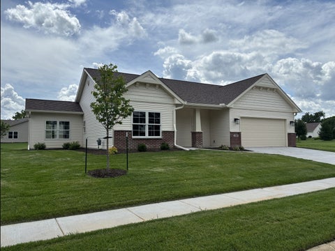 Photo of 1266 33RD Avenue Circle, Silvis, IL 61282 (MLS # QC4267065)