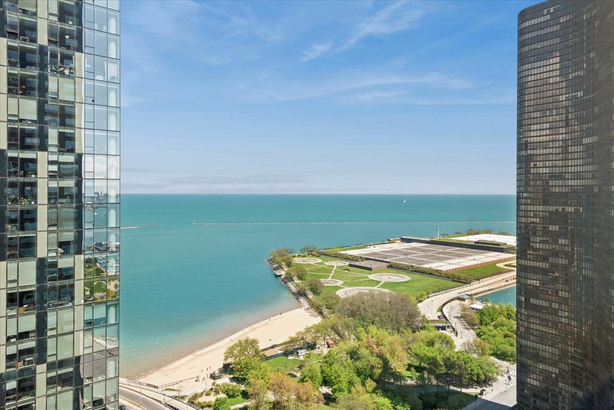474 N Lake Shore Drive 4003
