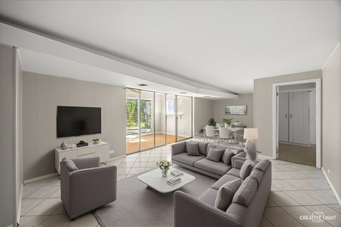 Tiny photo for 521 Michael Mnr Mnr, Glenview, IL 60025 (MLS # 12462828)