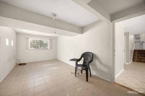 Tiny photo for 521 Michael Mnr Mnr, Glenview, IL 60025 (MLS # 12462828)