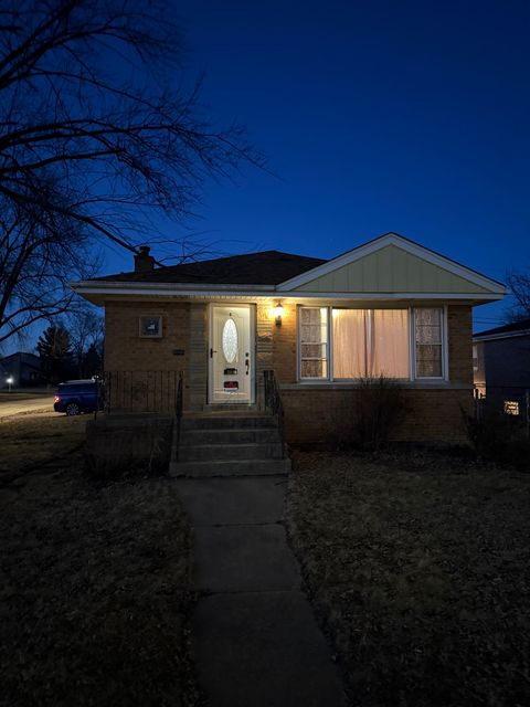 Photo of 291 W Sauk Trail, Chicago Heights, IL 60411 (MLS # 12547724)