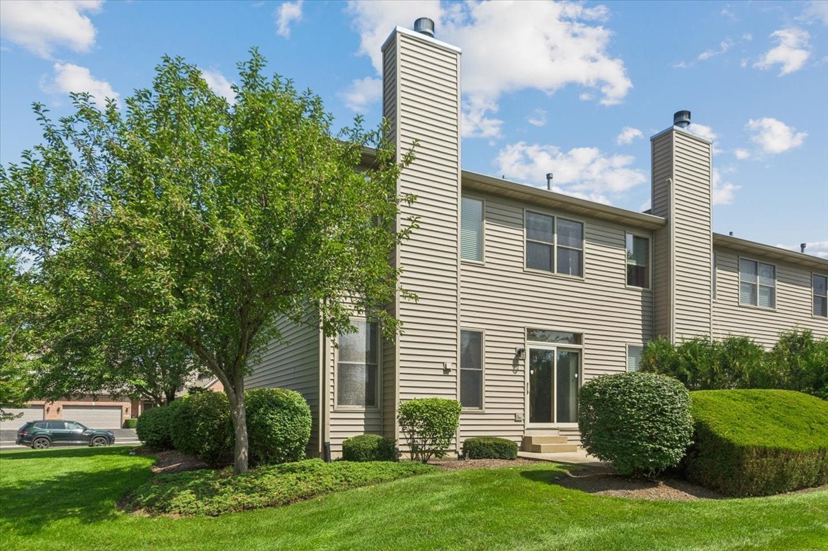 1022 Inverness Drive
