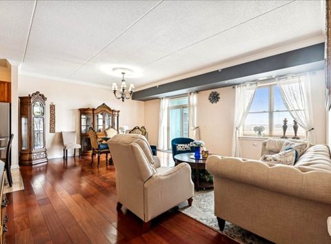 Tiny photo for 9355 Irving Park Road #404, Schiller Park, IL 60176 (MLS # 12553848)