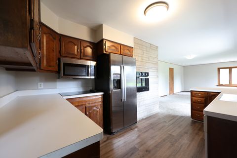 Tiny photo for 1601 BARTHELONE Street, Crest Hill, IL 60403 (MLS # 12697082)
