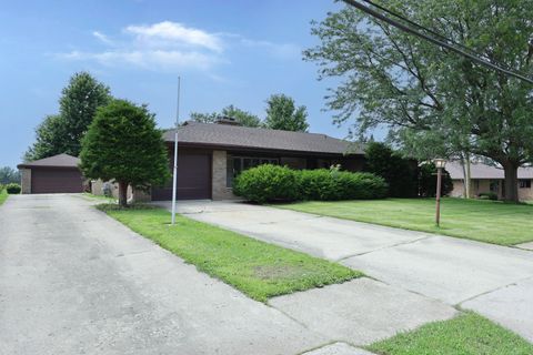 Tiny photo for 1601 BARTHELONE Street, Crest Hill, IL 60403 (MLS # 12697082)