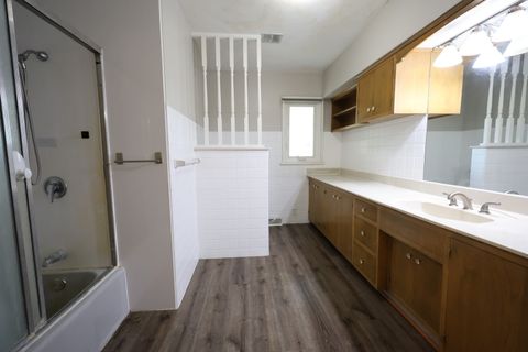 Tiny photo for 1601 BARTHELONE Street, Crest Hill, IL 60403 (MLS # 12697082)