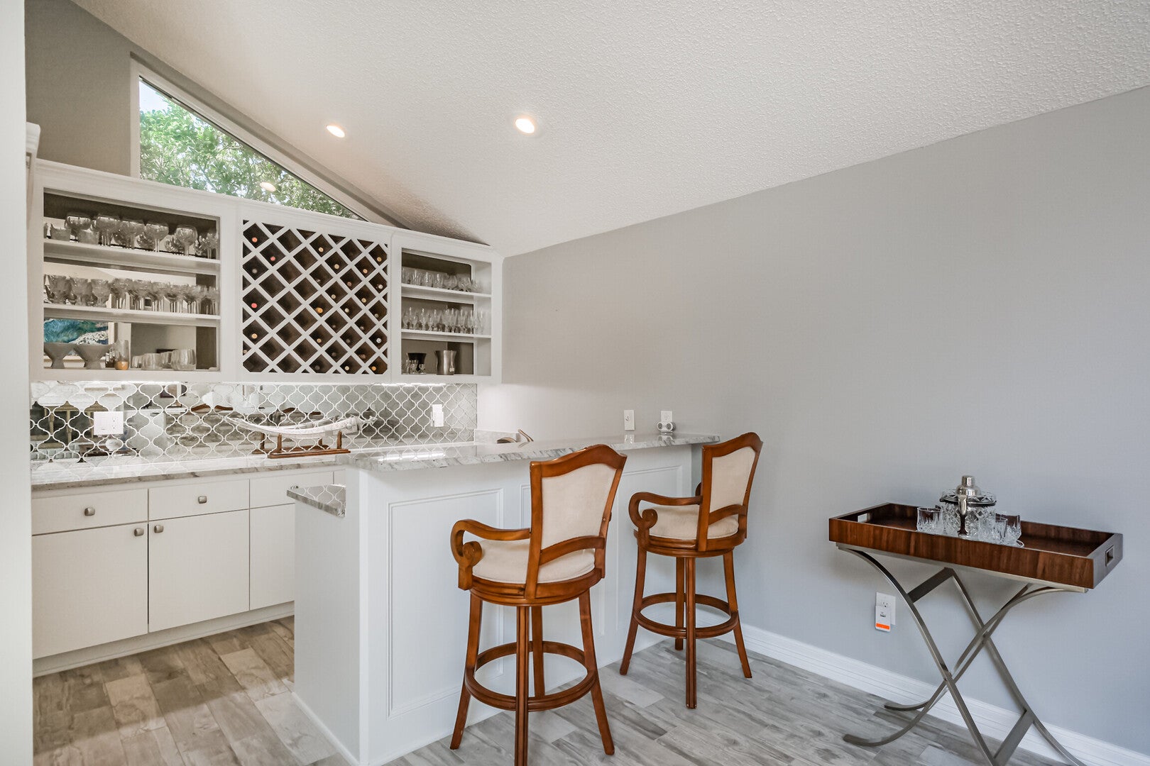 1007 Arrow Hill Road