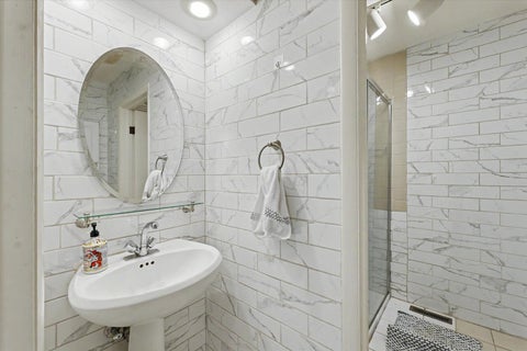 Tiny photo for 2014 Blackthorn Drive #2014, Champaign, IL 61821 (MLS # 12585189)