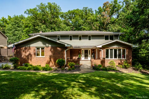 Photo of 12 Old Tamarack Lane, Orland Park, IL 60462 (MLS # 12686753)