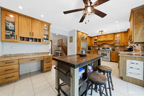 Tiny photo for 12 Old Tamarack Lane, Orland Park, IL 60462 (MLS # 12686753)