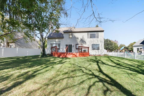 Tiny photo for 997 Tylerton Circle, Grayslake, IL 60030 (MLS # 12788105)