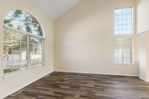Tiny photo for 997 Tylerton Circle, Grayslake, IL 60030 (MLS # 12788105)