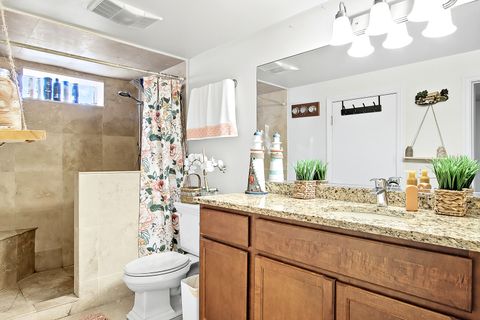 Tiny photo for 11345 W Carnahan Avenue, Beach Park, IL 60099 (MLS # 12486625)